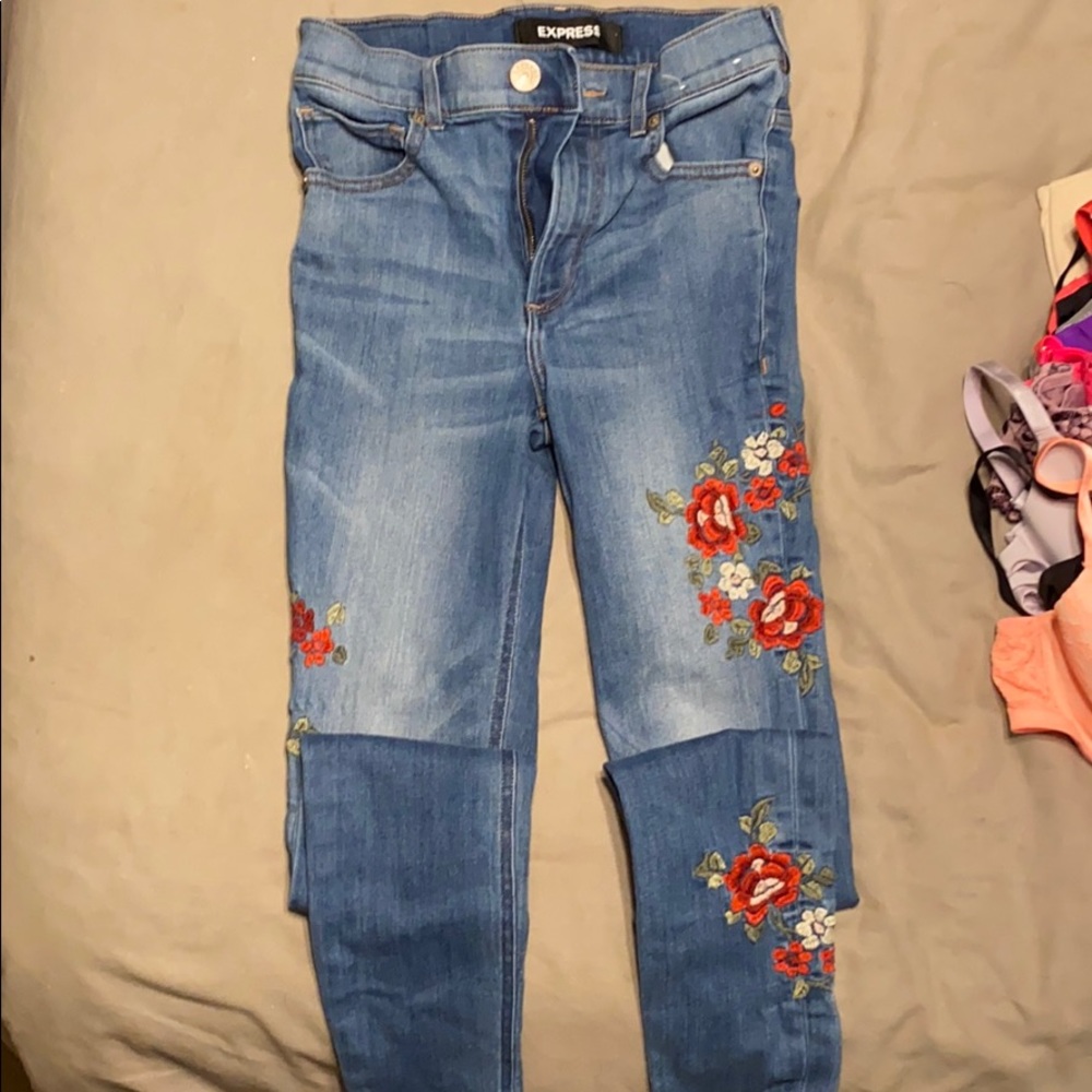 Express floral embroidered jeans